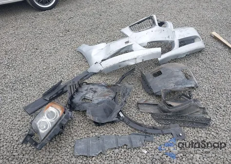 2006 BMW 325 z USA, uszkodzony, nr VIN WBAVB17516NH93280